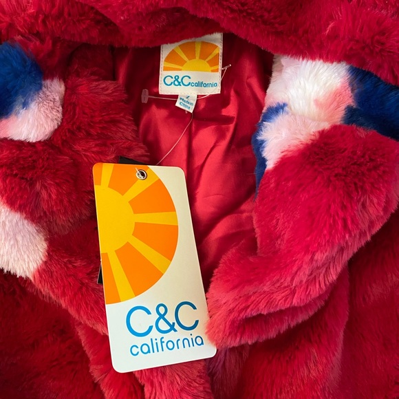 Girls cozy coat size 7 with tags on. Red w/ white / navy pink poppy flowers - Picture 3 of 6